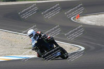 media/Sep-21-2025-TrackDaz (Sun) [[277c75b276]]/C Group/1140pm (Turn 3)/